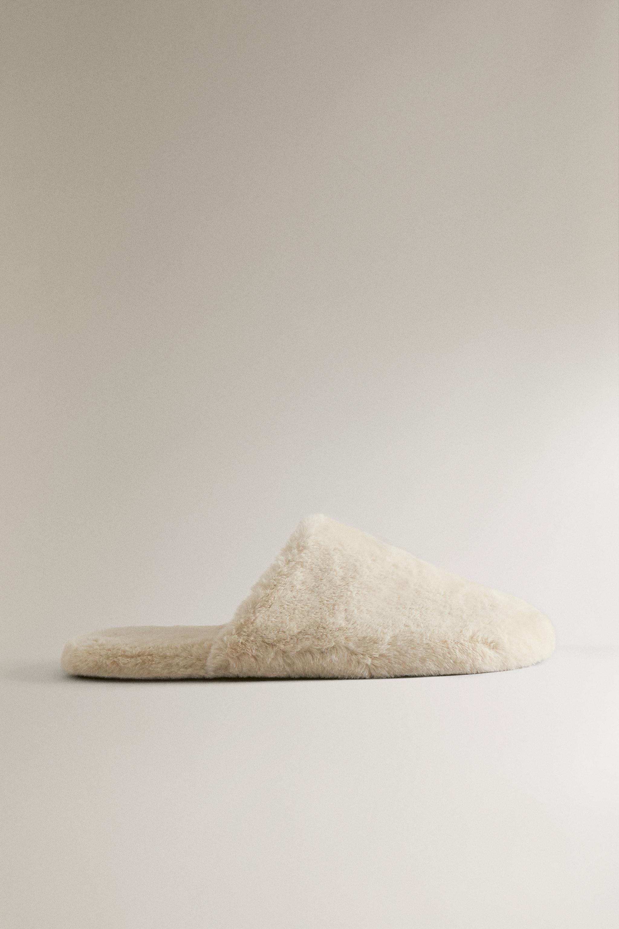 FAUX FUR MULE SLIPPERS