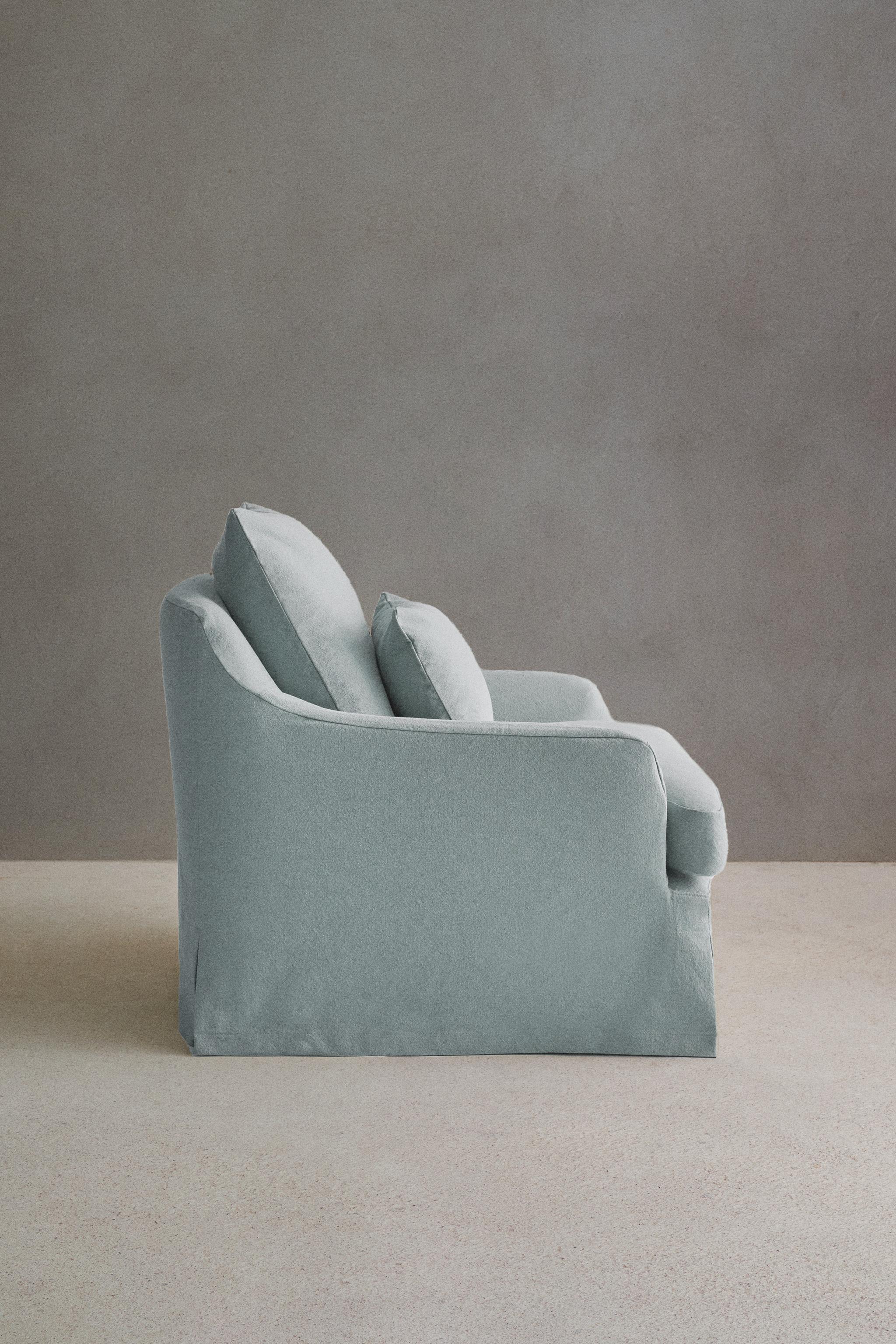 ARMCHAIR 01 — Mid-blue