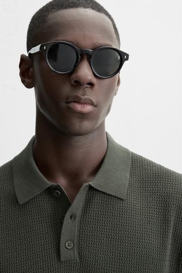 POLO EN MAILLE STRUCTURÉ PERFORÉ - Gris taupe de Zara - Image 4