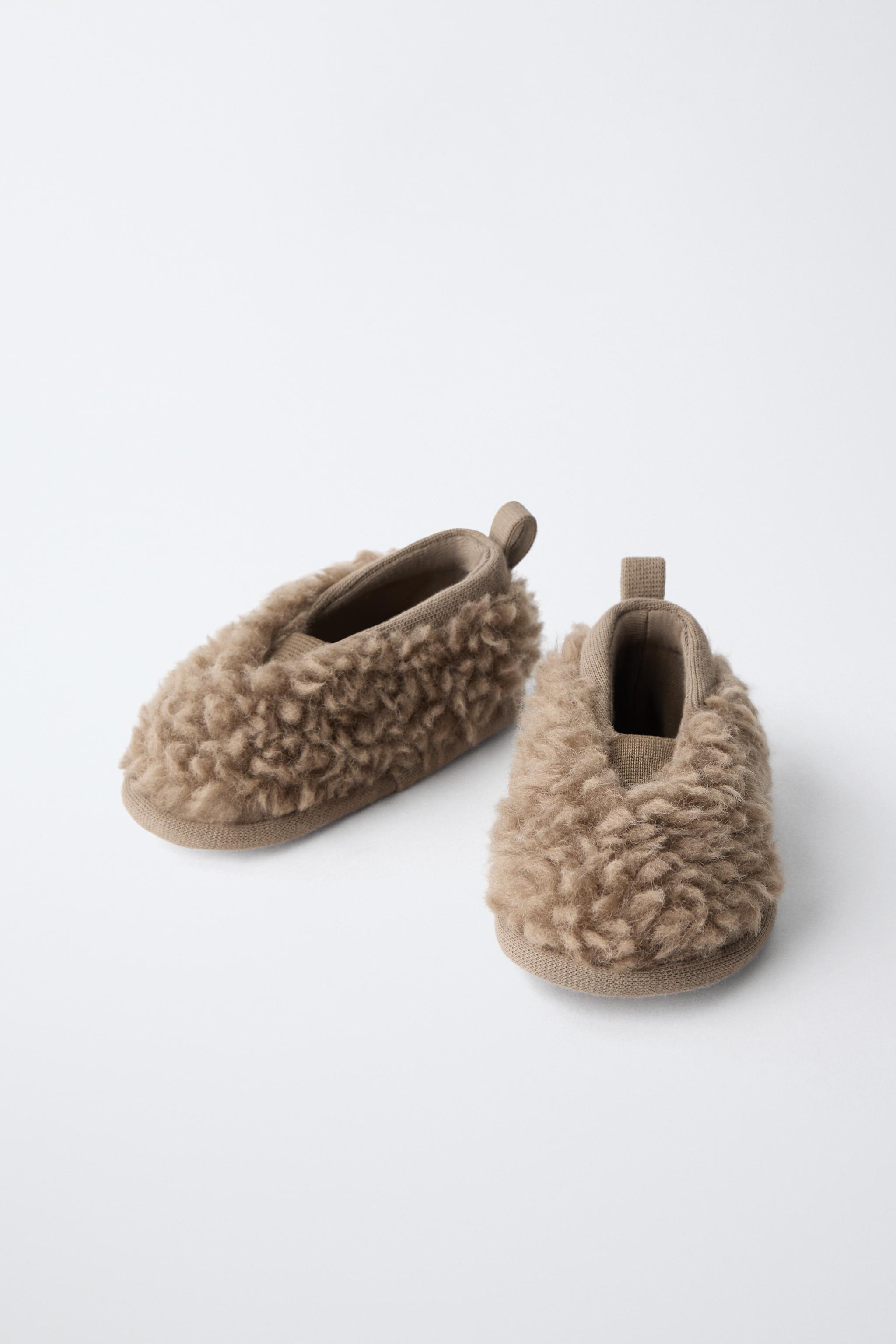 CHAUSSONS IMITATION MOUTON