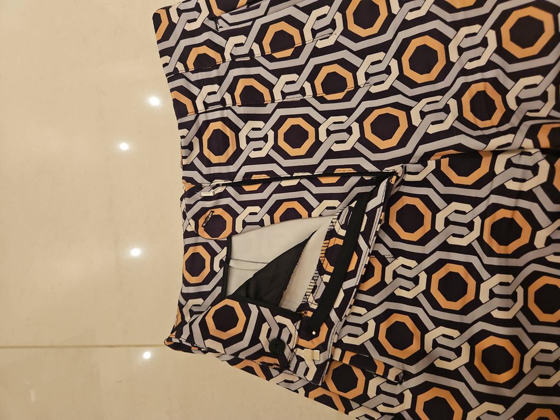 GEOMETRIC PRINT HIGH-WAIST TROUSERS - Image 4