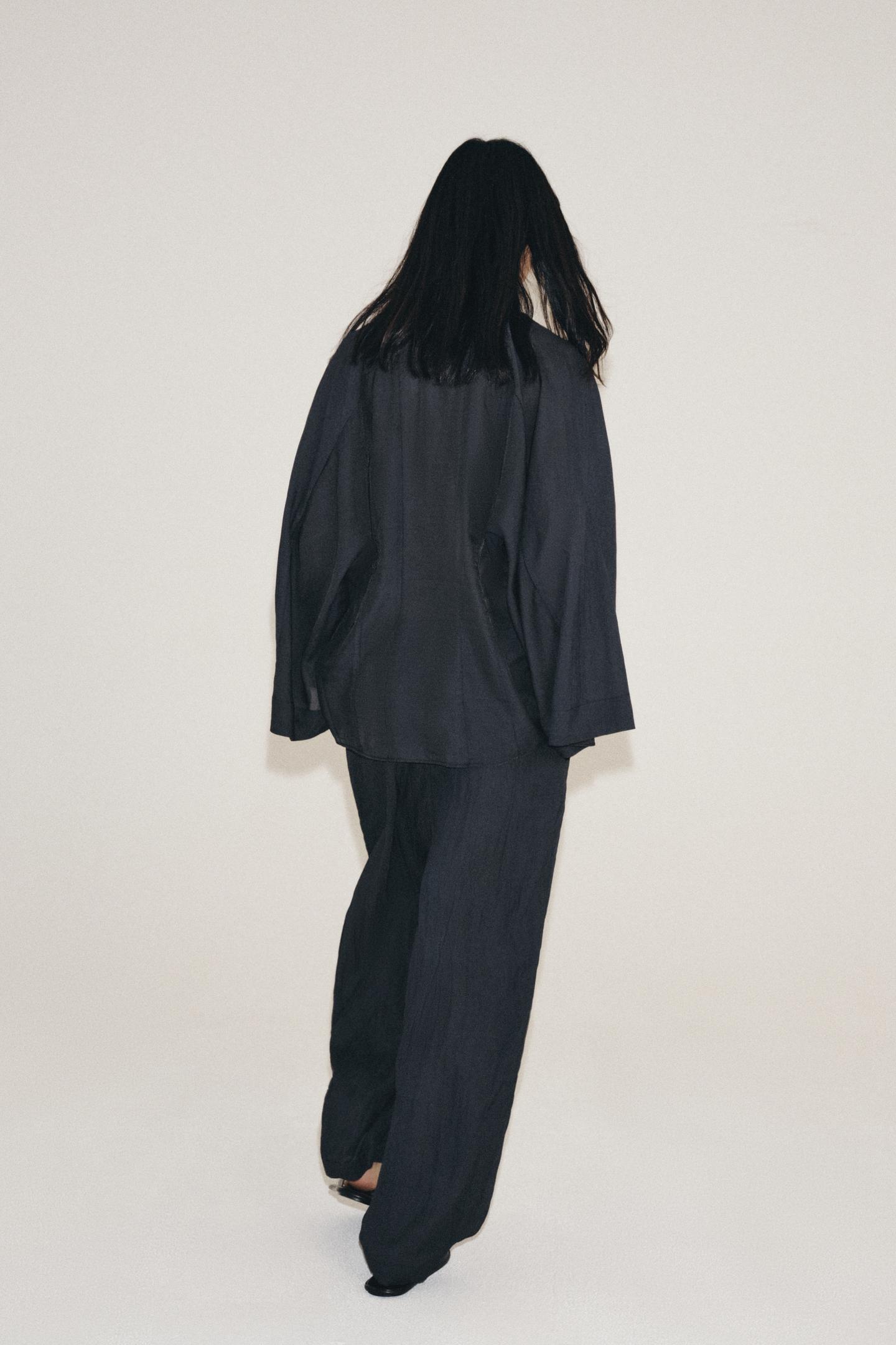 Женские брюки Zara ZW Collection Fluid Pleated, цвет: Тёмный серый — фото 3