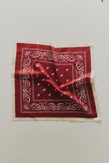 ΜΠΑΝΤΑΝΑ ΜΕ ΣΧΕΔΙΟ PAISLEY ΑΠΟ ΒΑΜΒΑΚΙ ΓΙΑ ΚΑΤΟΙΚΙΔΙΑ - Κόκκινο του Zara