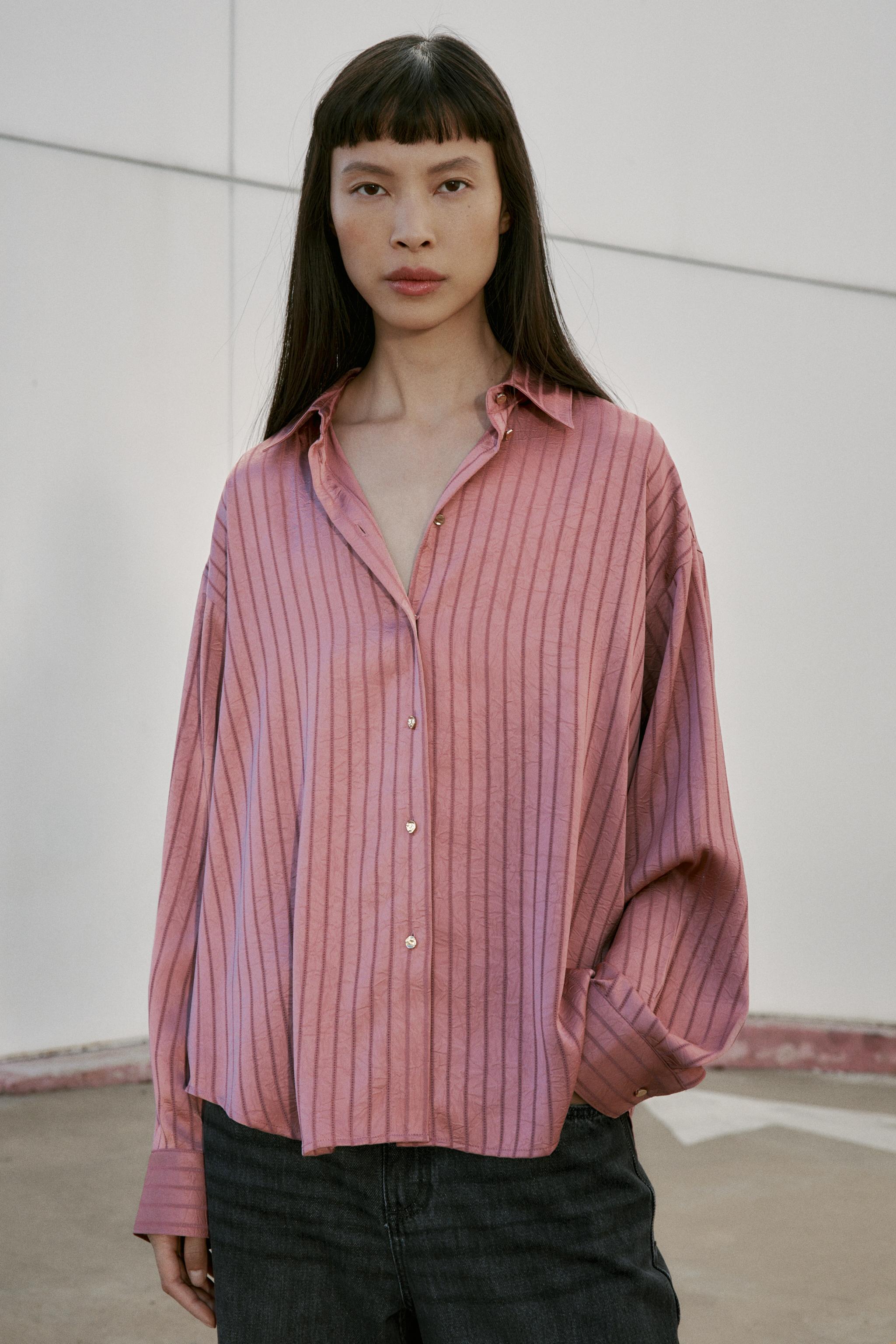 SATIN EFFECT STRIPED SHIRT