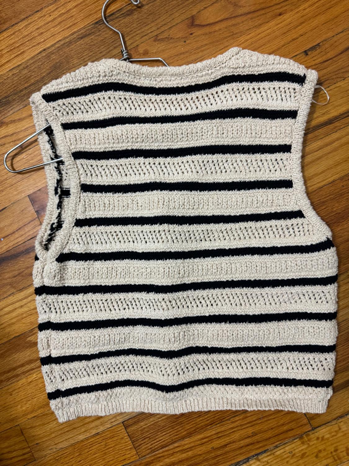 STRIPED KNIT TOP - Image 2