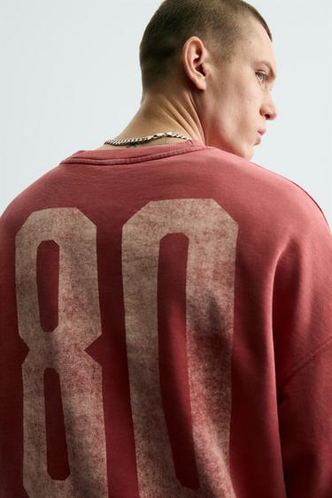SWEAT DÉLAVÉ À IMPRIMÉ COMBINÉ - Rouge moyen de Zara - Image 5