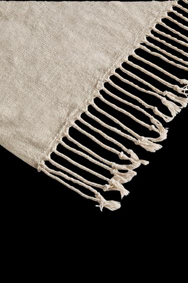 CHENILLE THROW - Light grey by Zara