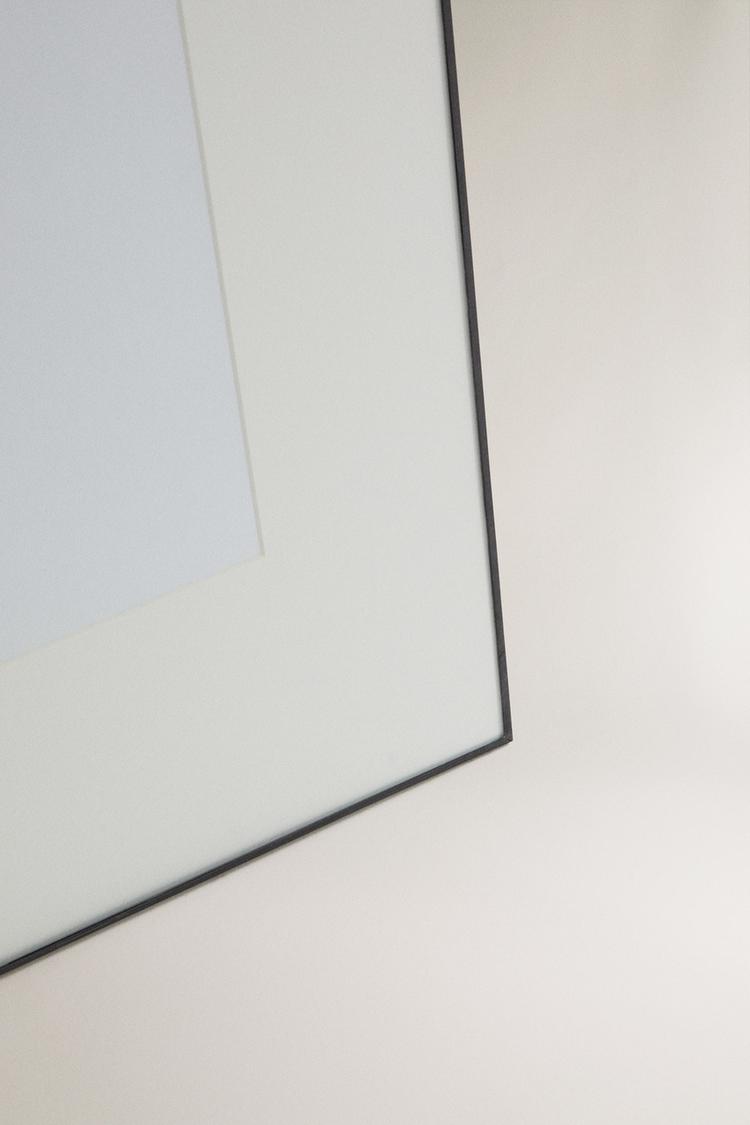 XL METAL EDGE PICTURE FRAME — Black