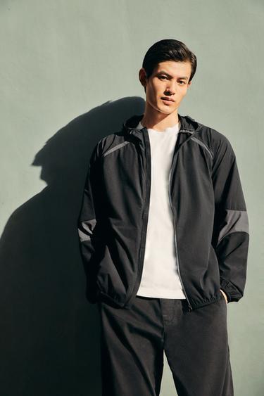 COLOUR BLOCK TECHNICAL JACKET - Black by Zara
