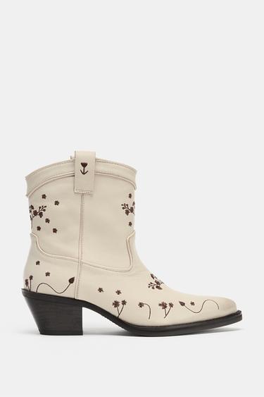 LEATHER COWBOY ANKLE BOOTS WITH EMBROIDERED FLOWERS - white by Zara