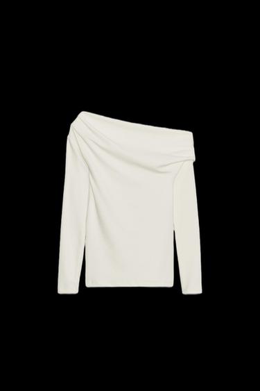 CAMISETA ASIMÉTRICA SOFT - Crudo de Zara - Imagen 0