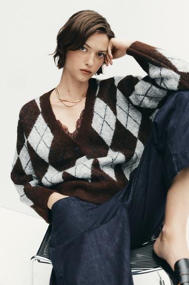 JERSEY PUNTO ROMBOS - Marrón de Zara
