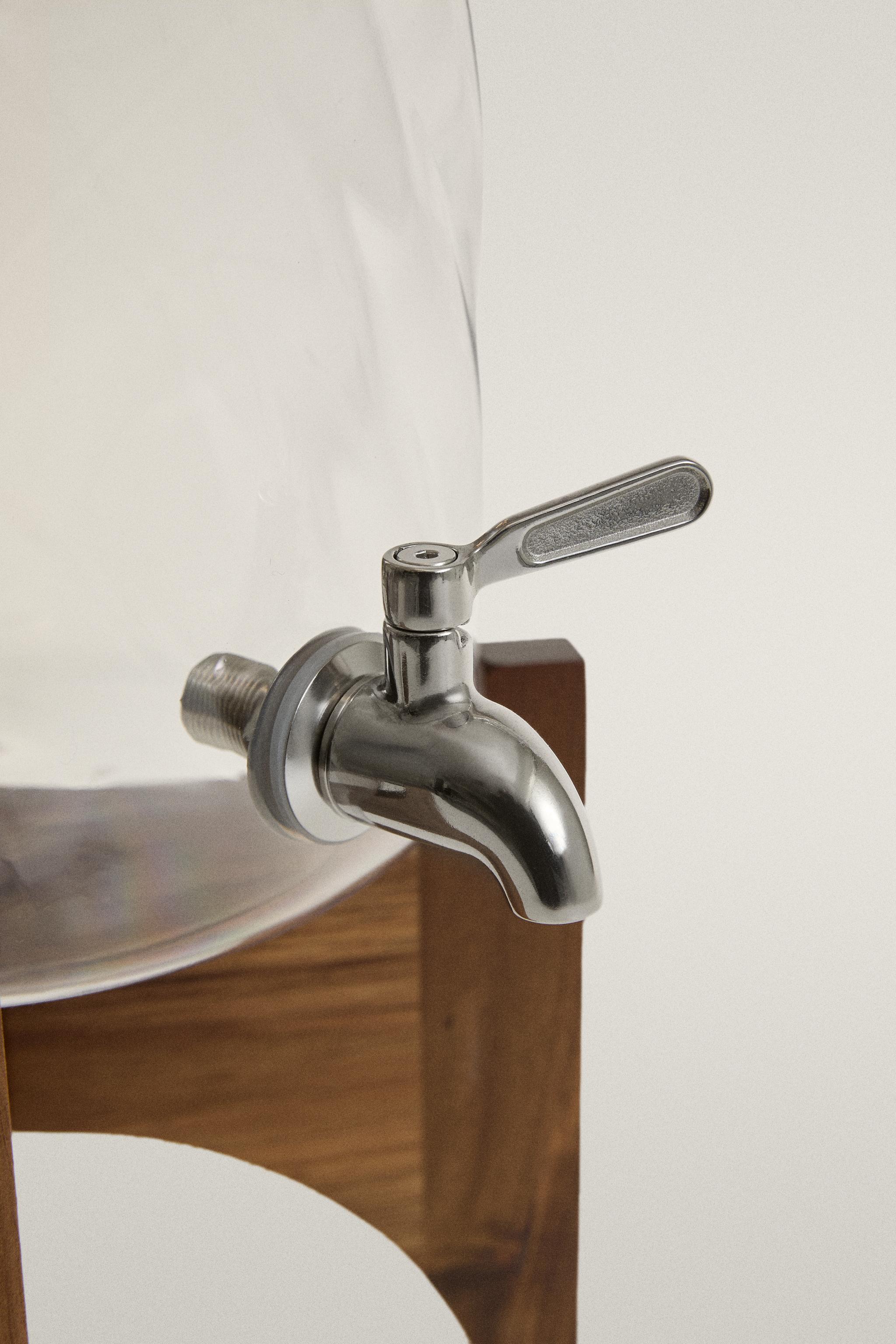 ACRYLIC AND WOOD DISPENSER - Transparent | ZARA United States