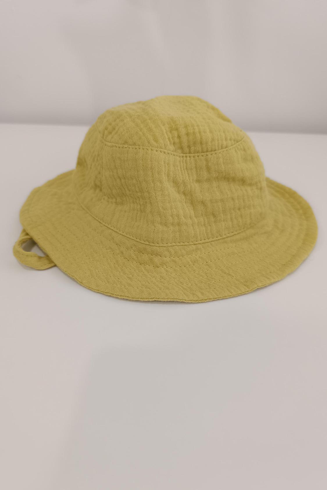 TEXTURED HAT