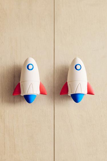 PACK OF CHILDREN'S SPACESHIP DOOR KNOBS (PACK OF 2) - Multicoloured by Zara