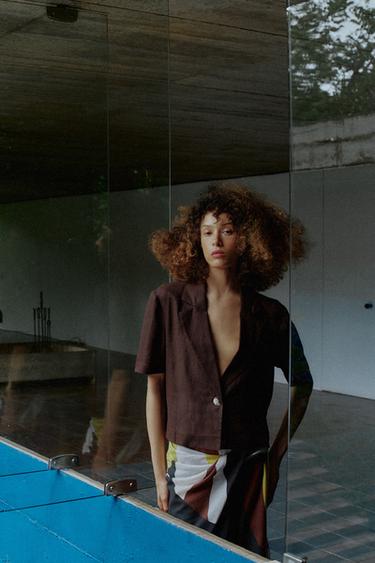 VESTE MANCHES COURTES AVEC LIN - Marron de Zara - Image 4