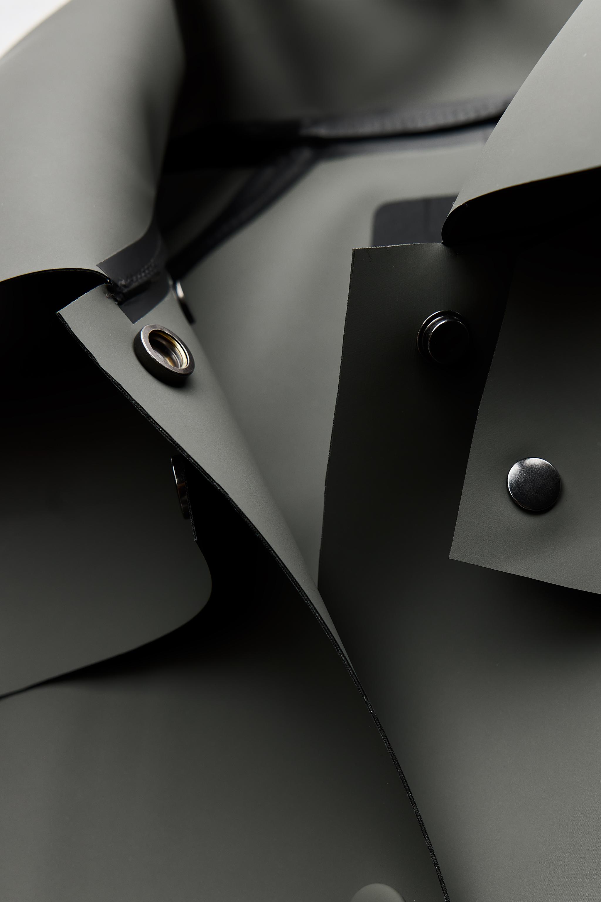 RUBBERISED WATER-RESISTANT JACKET ZW COLLECTION - dark khaki