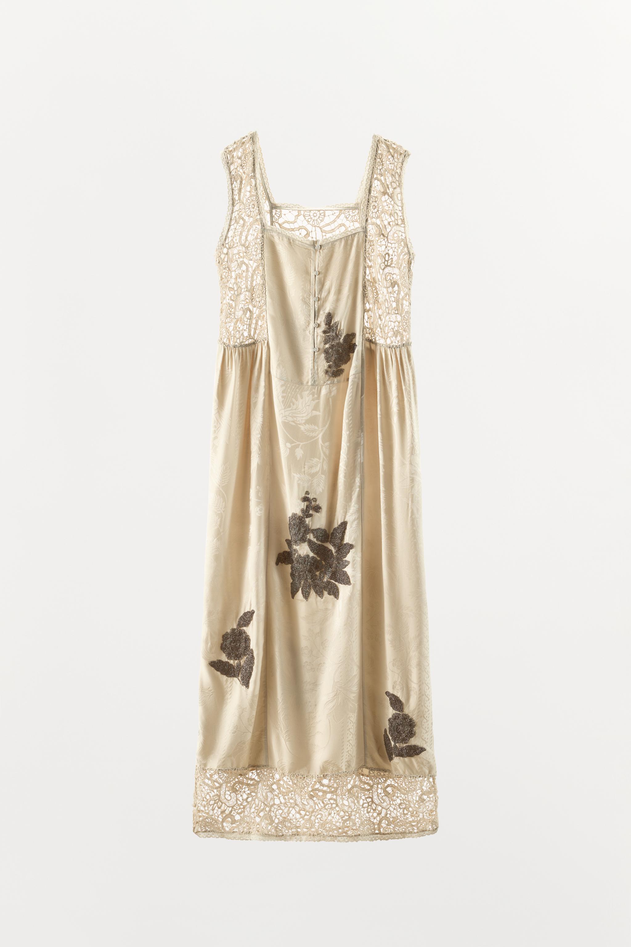 JACQUARD DRESS WITH BEADED EMBROIDERY