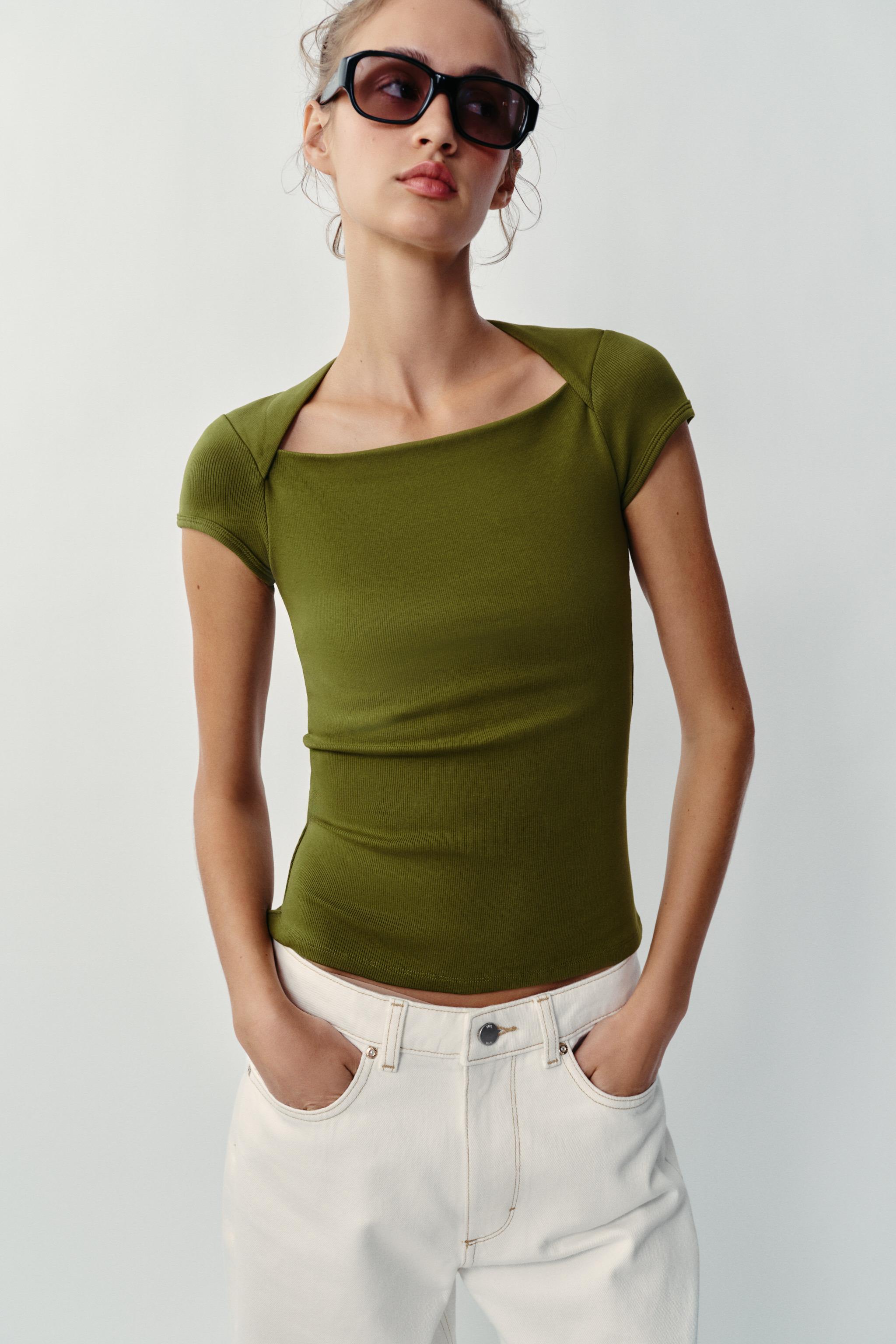 SQUARE NECKLINE T-SHIRT — Olive green