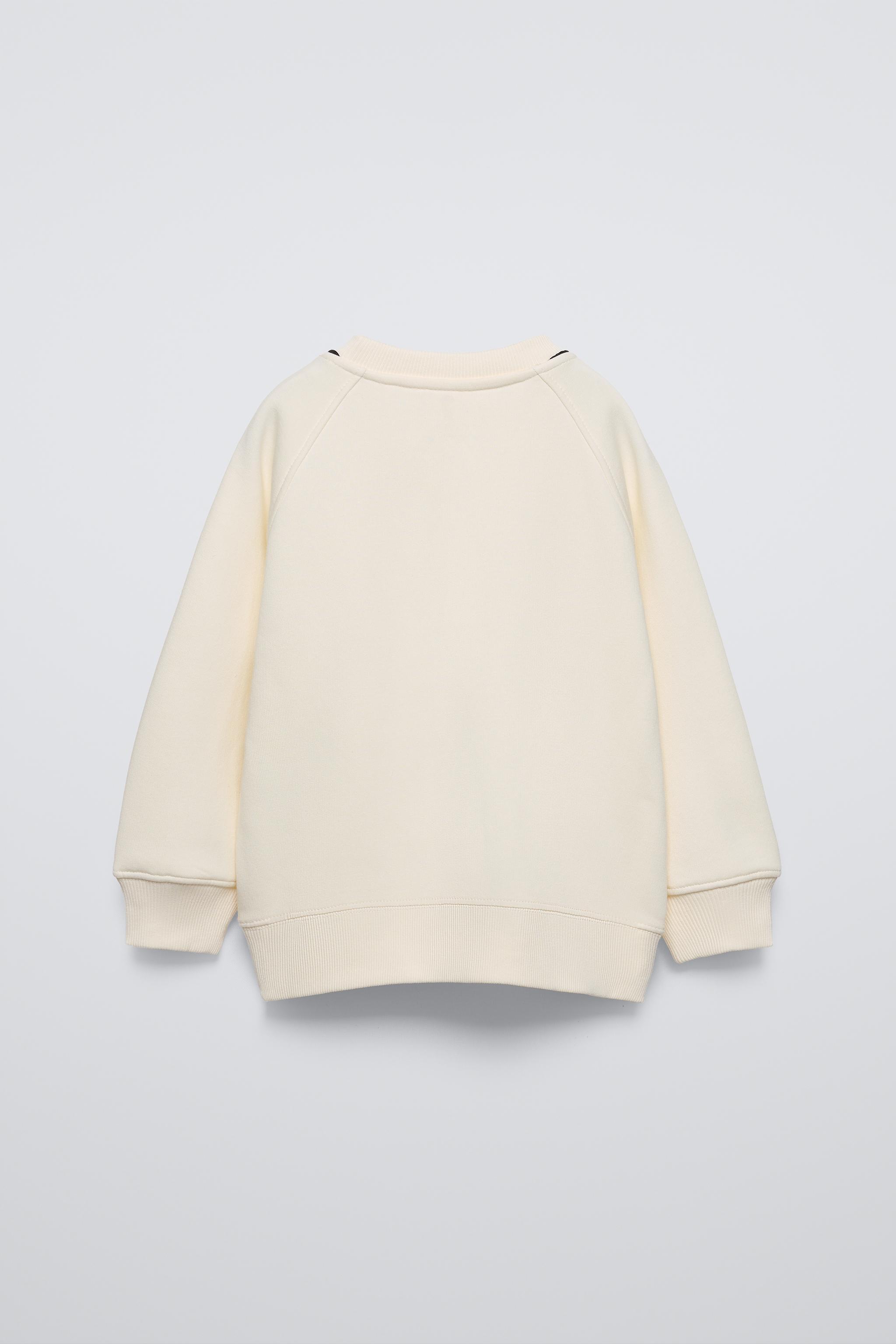 Blonde sweatshirt zara store