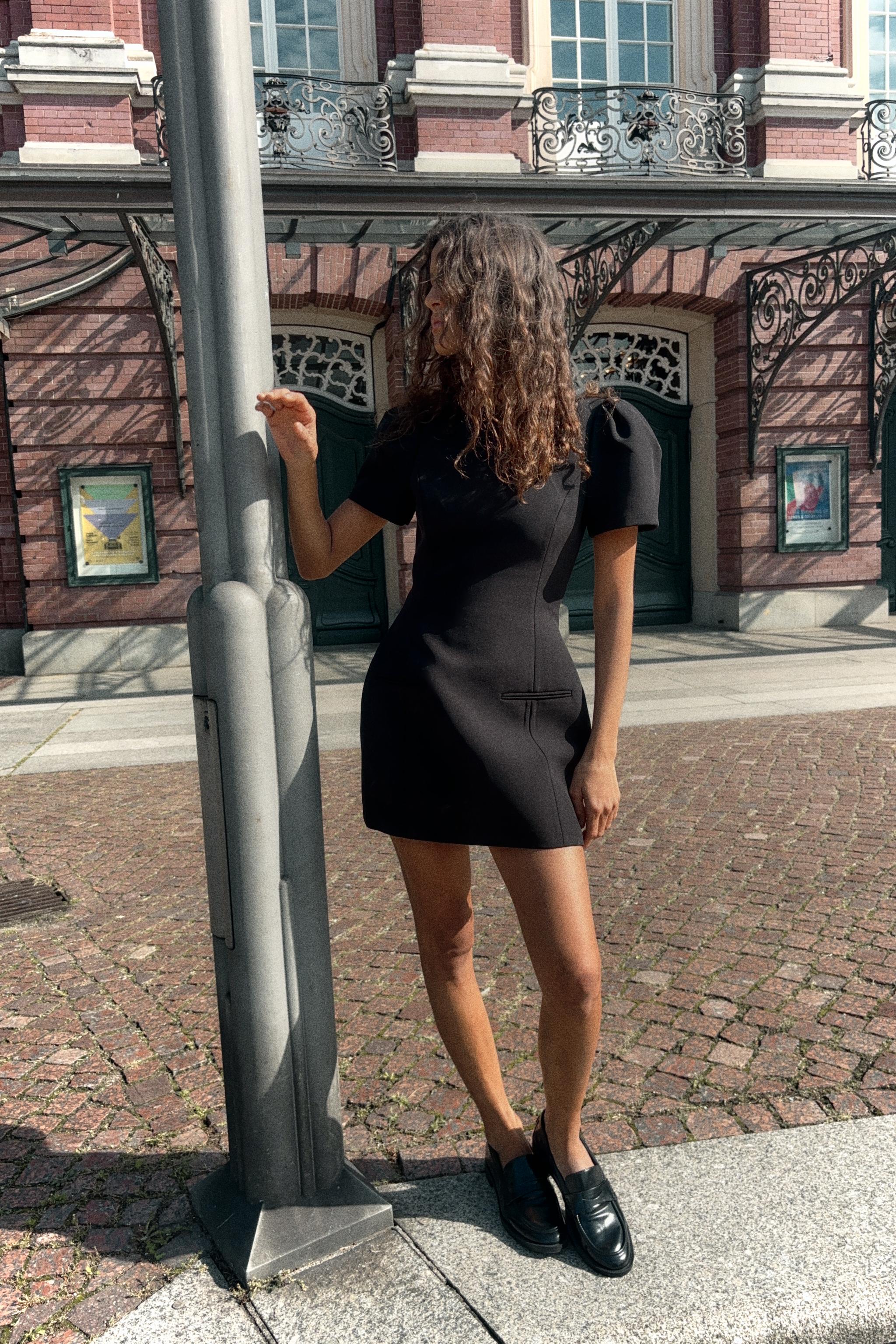 SHORT DRESS WITH PLEATS AND POCKETS - Black | ZARA South Africa