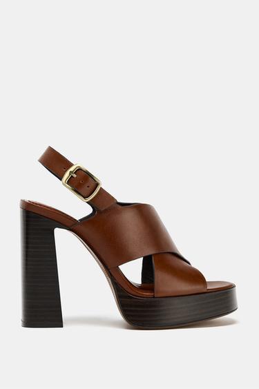 LEDERSANDALETTE MIT ABSATZ - Braun von Zara