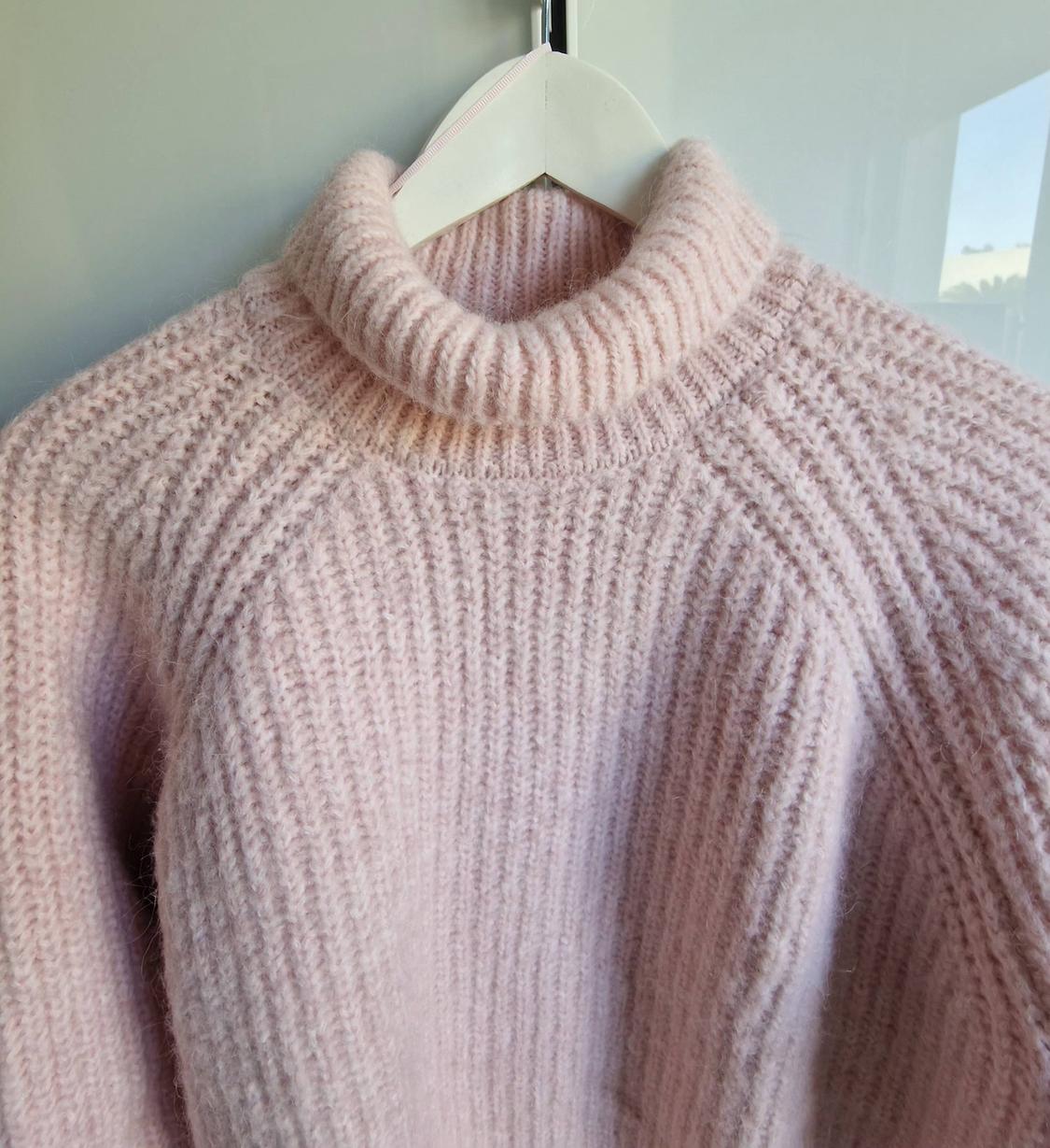OVERSIZED KNIT SWEATER - Image 3