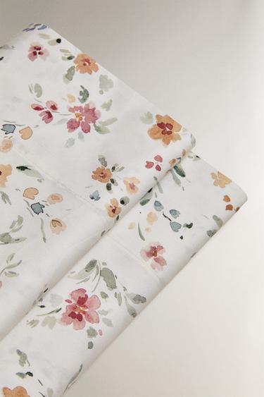 DRAP DE DESSUS PERCALE DE COTON FLORAL (200 FILS) - Blanc cassé de Zara - Image 3