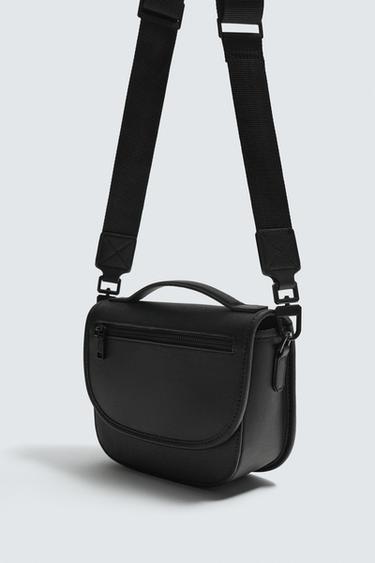 TEXTURED FLAP CROSSBODY BAG - Black by Zara