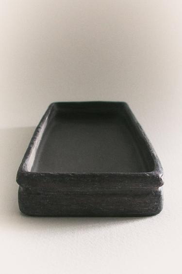 CERAMIC TRAY WITH RECTANGULAR EDGES - Black by Zara