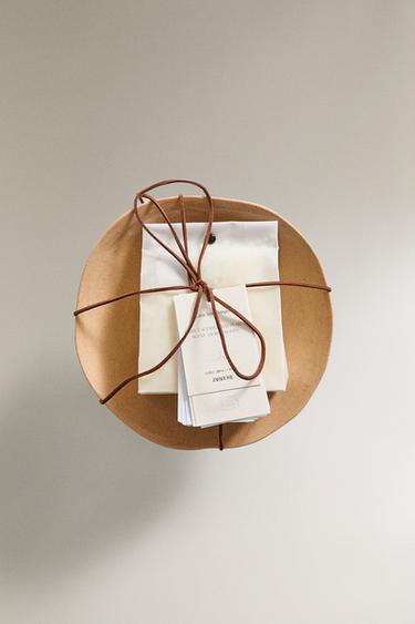 (200 G) SACRED WOODS SCENTED WAX PEARLS - Beige by Zara - Image 3