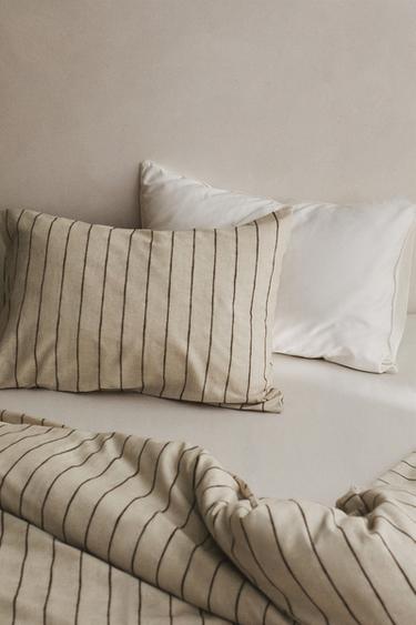 STRIPED COTTON AND LINEN PILLOWCASE - Light beige by Zara - Image 4