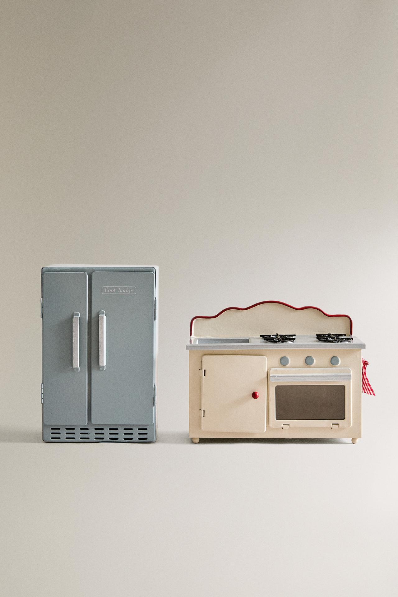 KIDS' DOLL HOUSE KITCHEN TOY SET — white