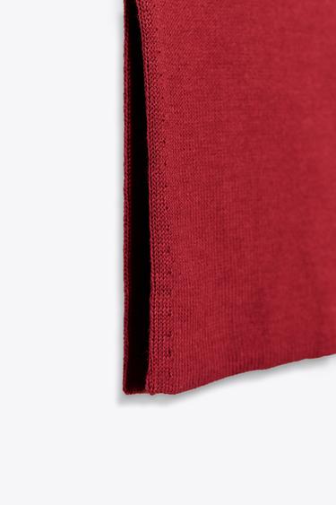 GILET EN MAILLE FINE - Rouge foncé de Zara - Image 6