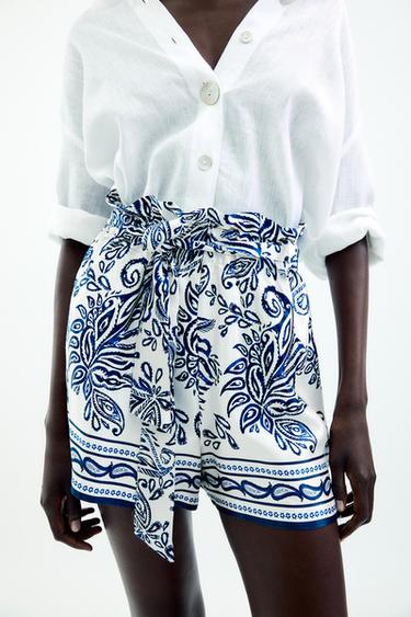 PRINTED SATIN PAPERBAG BERMUDA SHORTS - Ecru by Zara