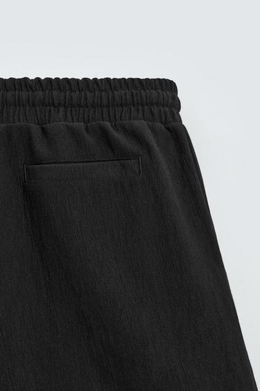 BERMUDA JOGGER STRUCTURÉ - Noir de Zara - Image 8