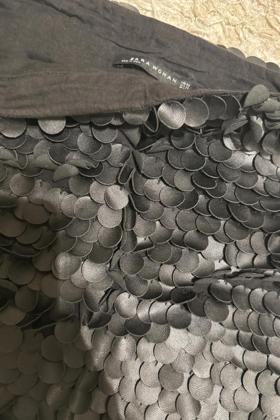 LEATHER SKIRT ΜΕ ΕΦΈ ΛΕΠΙΏΝ - Image 3
