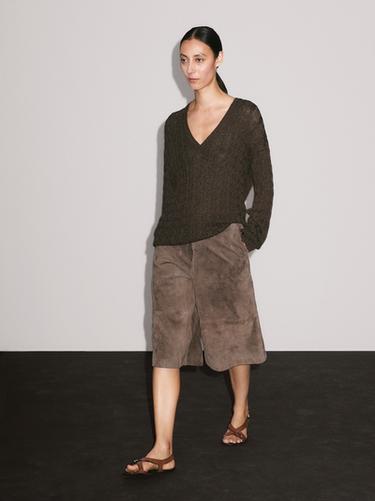 Jersey punto trenzado cuello pico - Verdoso de Zara - Imagen 0