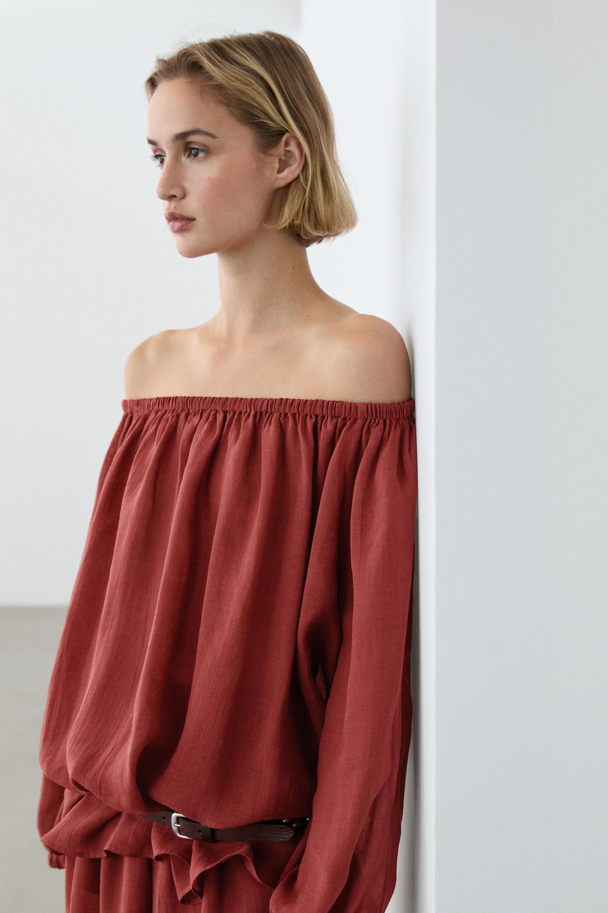 Flowing boat neck shirt — Brick