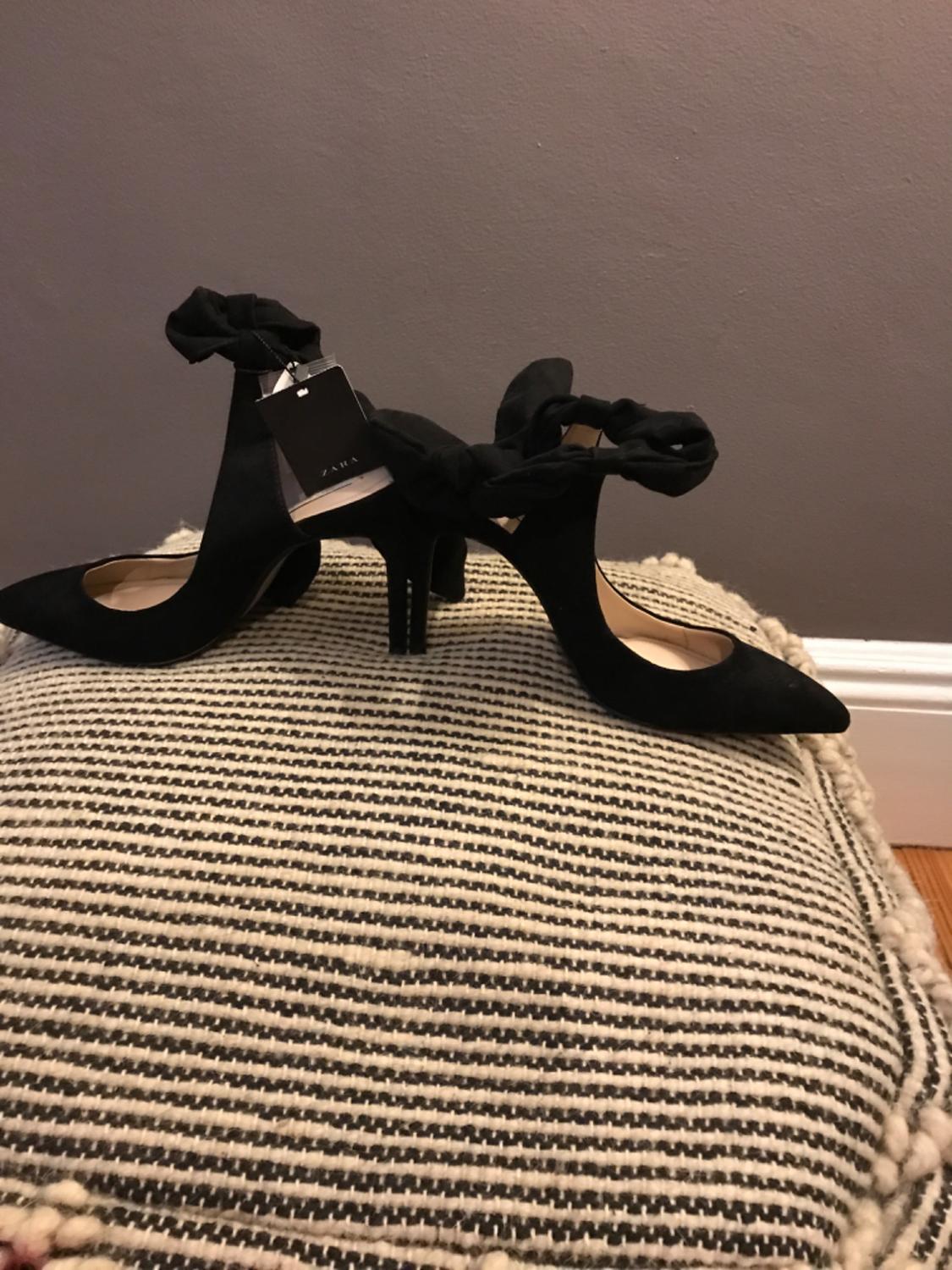 LEATHER HEELS - Image 2