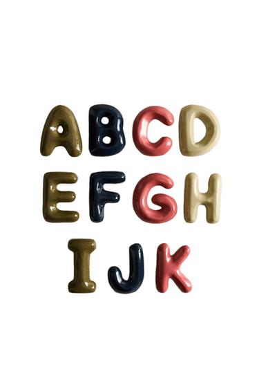 LETTER WALL DECORATION - Multicoloured by Zara