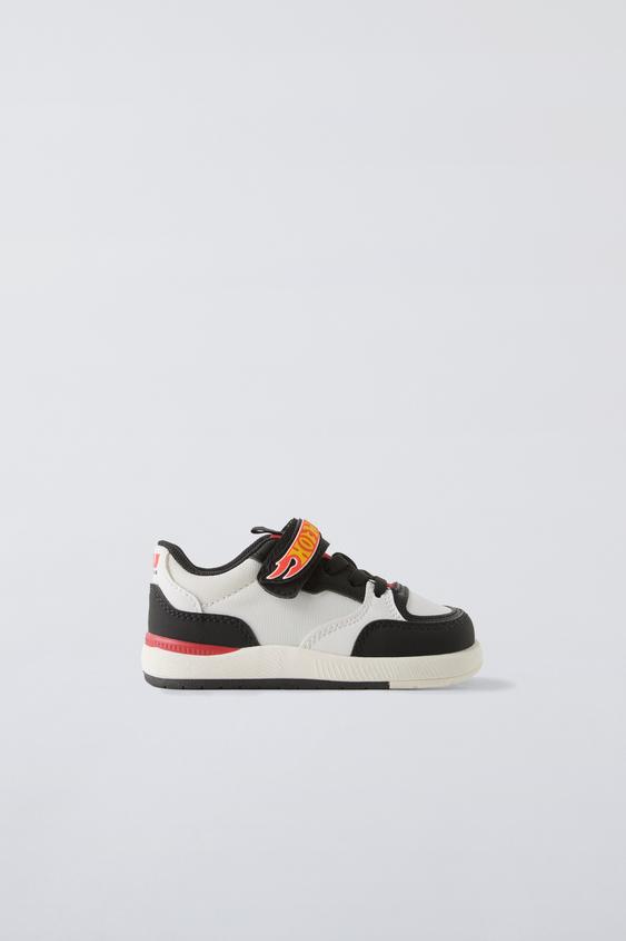 HOT WHEELS™ MATTEL SNEAKERS - White | ZARA Thailand