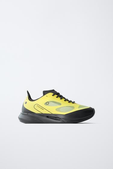 CONTRAST TRAINERS - Yellow by Zara