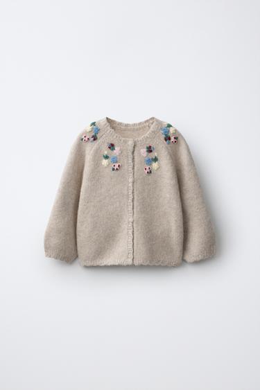 KNIT CARDIGAN WITH FLORAL EMBROIDERY - Light beige by Zara - Image 0