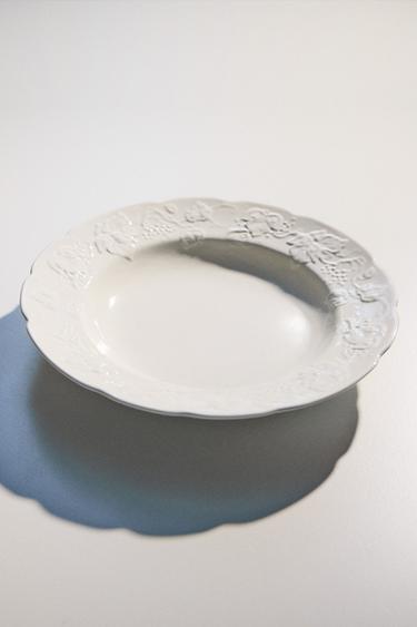 GRAPE PORCELAIN SOUP PLATE - Cream by Zara - Image 4