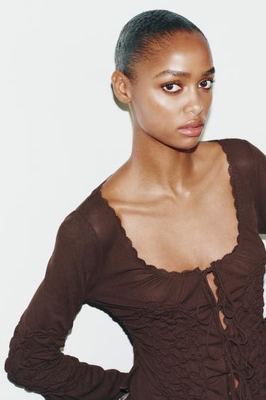 TOP À LACETS ET FRONCES - Marron de Zara - Image 3