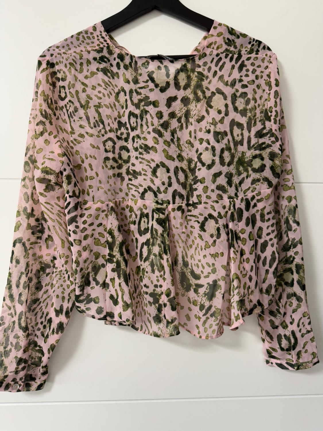 ANIMAL PRINT TOP - Image 4