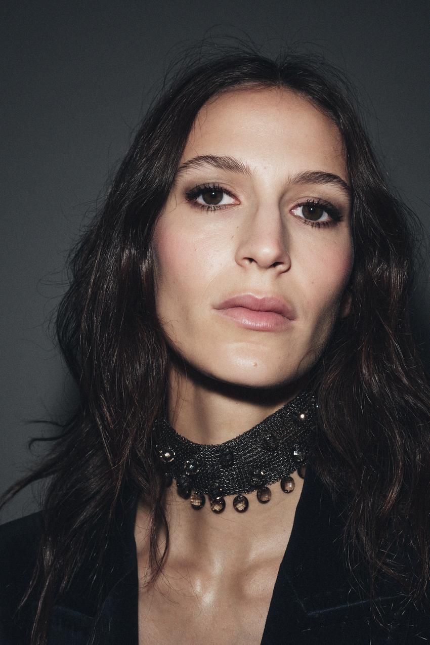 ZARA mixed-material choker necklace. Silver and Black Choker Necklace Zara Black Velvet & Crystal Choker Necklace Silver Tone  main image 3
