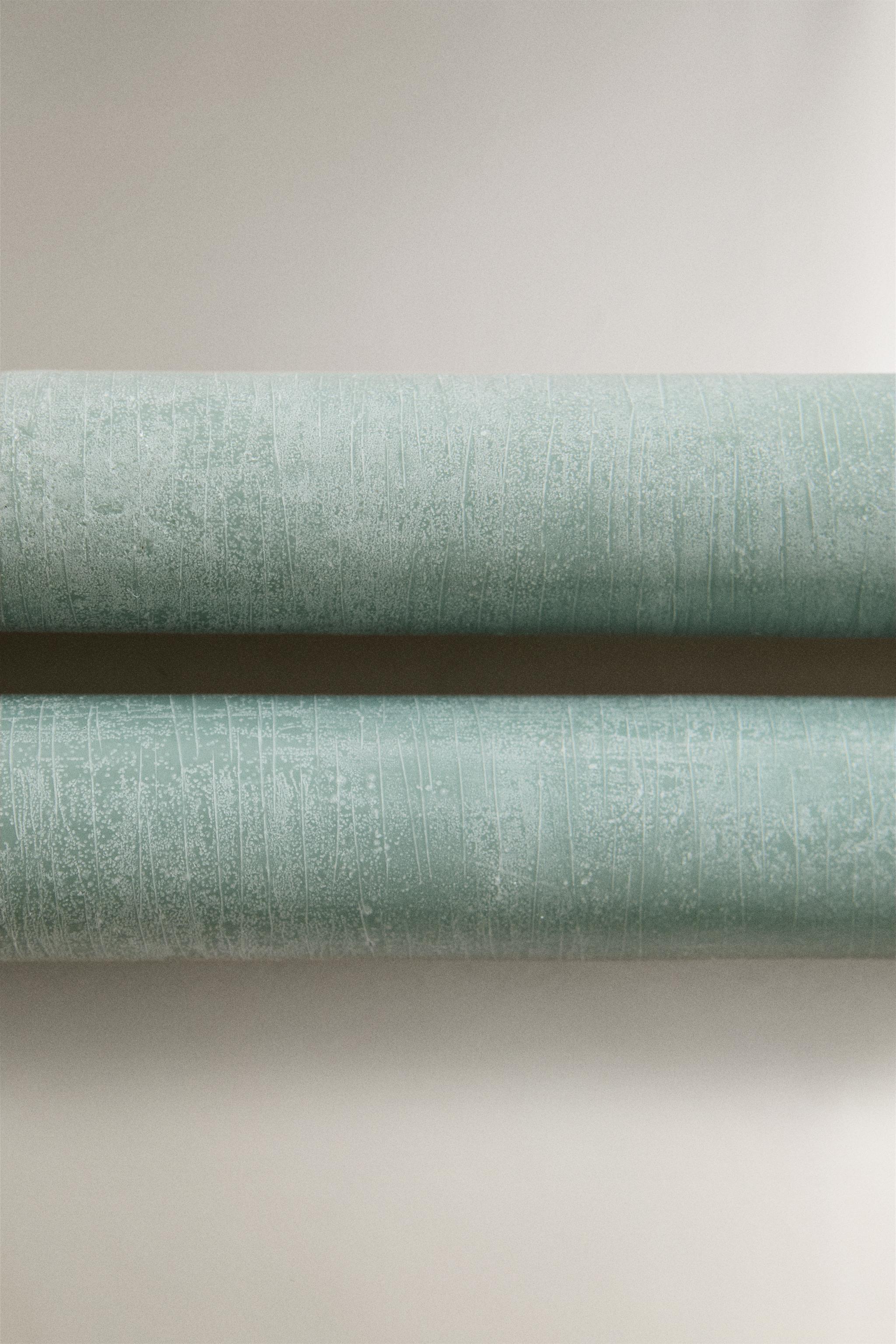 SET OF DECORATIVE STRAIGHT TAPER CANDLES (SET 2)