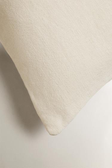 HOUSSE DE COUSSIN STITCHING - Écru de Zara - Image 3
